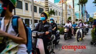 Saigon's pavements - yes, they're still getting worse